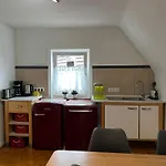 Ferieninrosengarten 1 Zi 190 Cm Deckenhoehe Oder Grosse 4 Zi Dg Whg Rosengarten (Baden-Wurttemberg)
