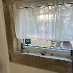 Apartament Ferieninrosengarten 1 Zi 190 Cm Deckenhoehe Oder Grosse 4 Zi Dg Whg Rosengarten (Baden-Wurttemberg)