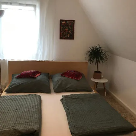 Apartmán Ferieninrosengarten 1 Zi 190 Cm Deckenhoehe Oder Grosse 4 Zi Dg Whg *
