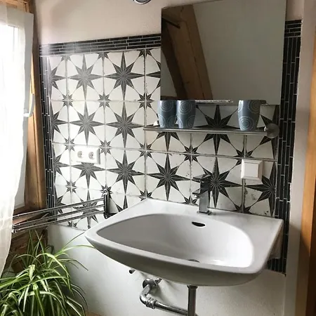 شقة Ferieninrosengarten 1 Zi 190 Cm Deckenhoehe Oder Grosse 4 Zi Dg Whg Rosengarten (Baden-Wurttemberg)