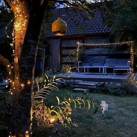 Ferieninrosengarten 1 Zi 190 Cm Deckenhoehe Oder Grosse 4 Zi Dg Whg Rosengarten (Baden-Wurttemberg)