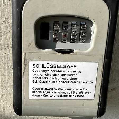 Ferieninrosengarten 1 Zi Appartement Oder Grosse, Schoene 4 Zi Dachgeschoss Whg Rosengarten (Baden-Wurttemberg)