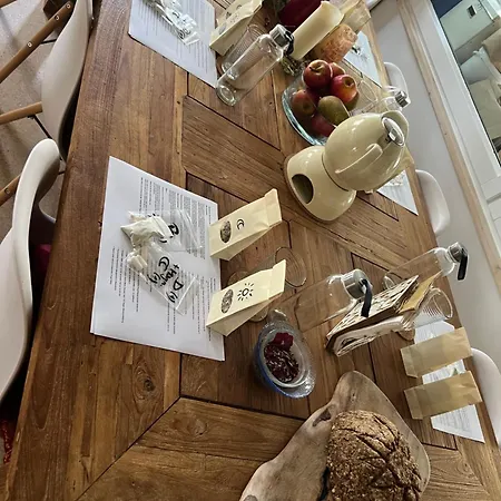 公寓 Ferieninrosengarten 1 Zi 190 Cm Deckenhoehe Oder Grosse 4 Zi Dg Whg