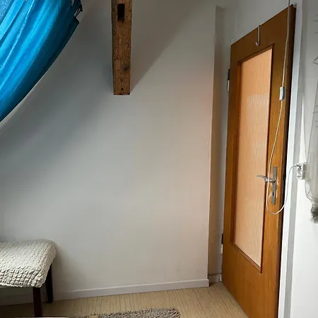 Apartment Ferieninrosengarten 1 Zi 190 Cm Deckenhoehe Oder Grosse 4 Zi Dg Whg