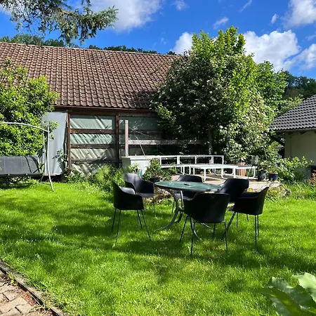Ferieninrosengarten 1 Zi 190 Cm Deckenhoehe Oder Grosse 4 Zi Dg Whg Apartment Rosengarten (Baden-Wurttemberg)