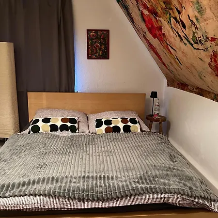 Apartment Ferieninrosengarten 1 Zi 190 Cm Deckenhoehe Oder Grosse 4 Zi Dg Whg