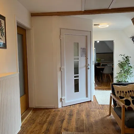 Apartment Ferieninrosengarten 1 Zi 190 Cm Deckenhoehe Oder Grosse 4 Zi Dg Whg Rosengarten (Baden-Wurttemberg)