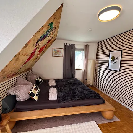 Ferieninrosengarten 1 Zi Appartement Oder Grosse, Schoene 4 Zi Dachgeschoss Whg *