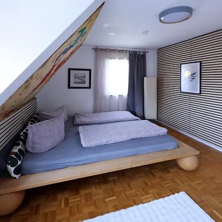 Apartment Ferieninrosengarten 1 Zi 190 Cm Deckenhoehe Oder Grosse 4 Zi Dg Whg Rosengarten (Baden-Wurttemberg)