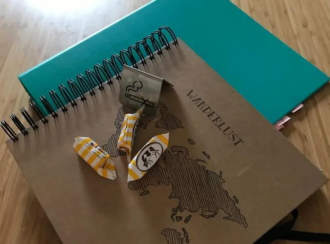 Ferieninrosengarten 1 Zi 190 Cm Deckenhoehe Oder Grosse 4 Zi Dg Whg *