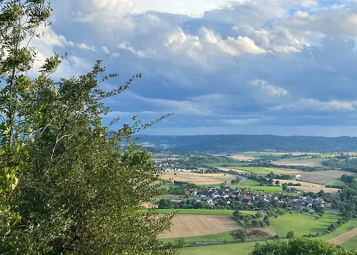 Ferieninrosengarten 1 Zi 190 Cm Deckenhoehe Oder Grosse 4 Zi Dg Whg Rosengarten (Baden-Wurttemberg)