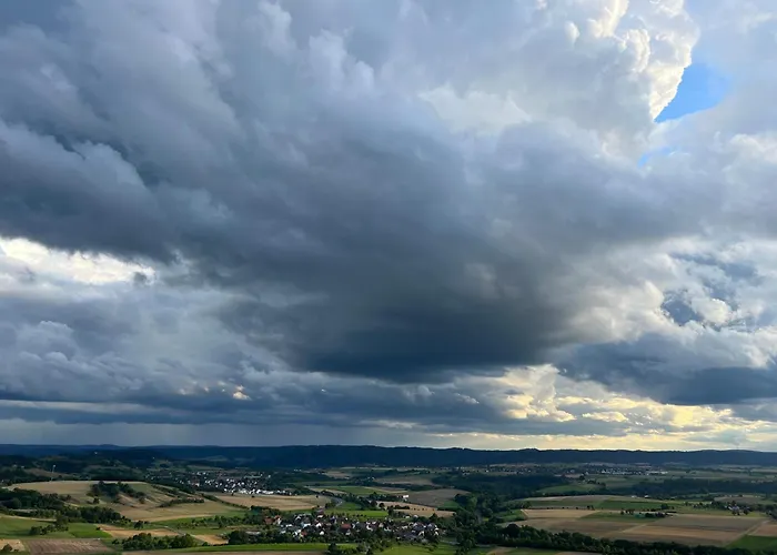 Apartamento Ferieninrosengarten 1 Zi 190 Cm Deckenhoehe Oder Grosse 4 Zi Dg Whg Rosengarten (Baden-Wurttemberg)