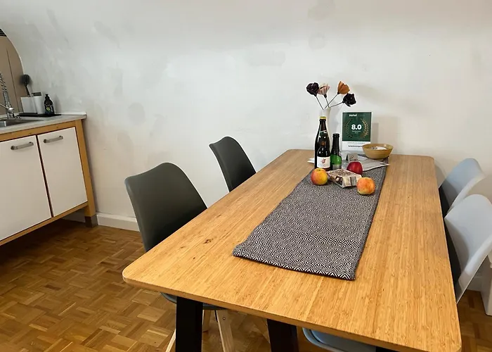 Apartamento Ferieninrosengarten 1 Zi 190 Cm Deckenhoehe Oder Grosse 4 Zi Dg Whg