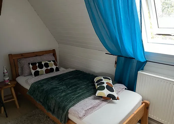 Ferieninrosengarten 1 Zi 190 Cm Deckenhoehe Oder Grosse 4 Zi Dg Whg Apartamento Rosengarten (Baden-Wurttemberg)