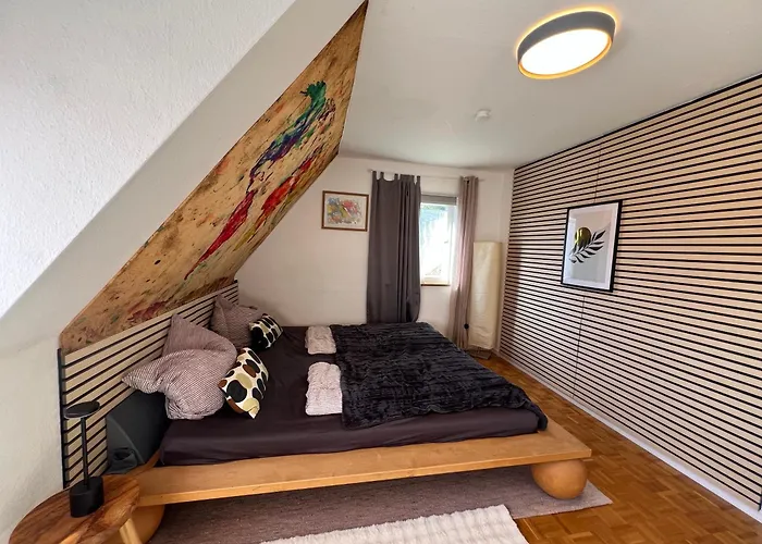 Ferieninrosengarten 1 Zi 190 Cm Deckenhoehe Oder Grosse 4 Zi Dg Whg *