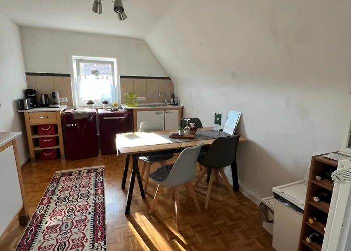 Apartamento Ferieninrosengarten 1 Zi 190 Cm Deckenhoehe Oder Grosse 4 Zi Dg Whg Rosengarten (Baden-Wurttemberg)